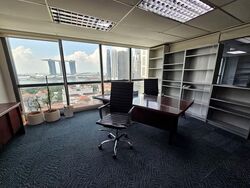 High Street Centre (D6), Office #563949611